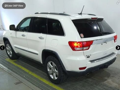 Used 2012 Jeep Grand Cherokee Overland AWD/4WD image 2