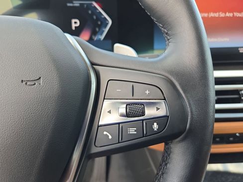 Used 2024 BMW 330i Sedan w/ Premium Package image 24