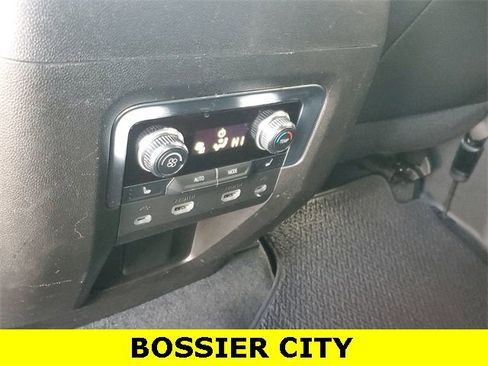 Certified 2021 GMC Yukon Denali w/ Denali Ultimate Package image 22