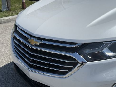 Used 2020 Chevrolet Equinox Premier image 7