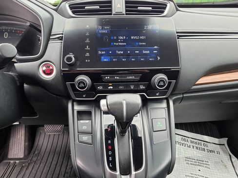Used 2017 Honda CR-V EX-L image 18