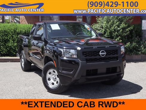 Used 2025 Nissan Frontier S RWD image 1