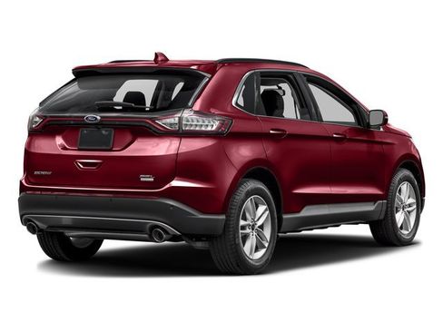 Used 2016 Ford Edge Titanium w/ Technology Package AWD/4WD image 2