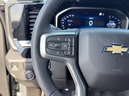 Used 2024 Chevrolet Silverado 1500 LT RWD image 23