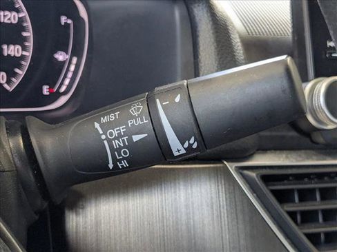 Used 2018 Honda Accord LX image 7