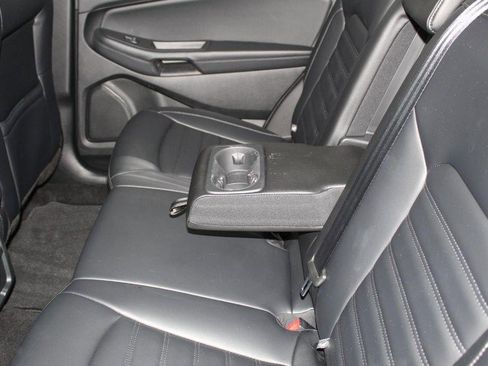 Used 2024 Ford Edge SEL image 16