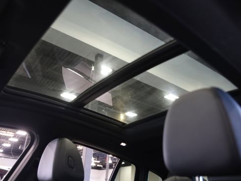 Used 2022 BMW X4 M image 34