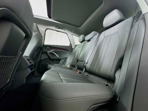 Certified 2025 Audi Q5 Premium Plus w/ Premium Plus image 22