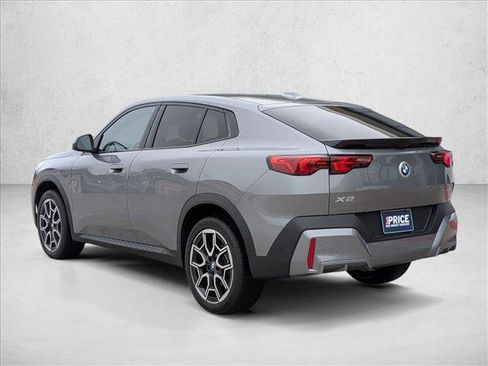 Used 2026 BMW X2 xDrive28i AWD/4WD image 6