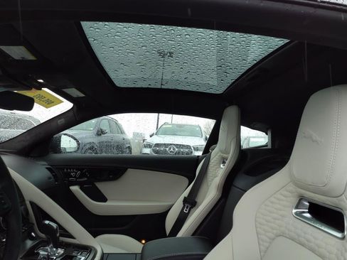 New 2024 Jaguar F-TYPE Coupe AWD image 10