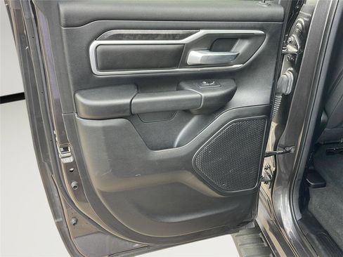 Used 2021 RAM 1500 Big Horn AWD/4WD image 12