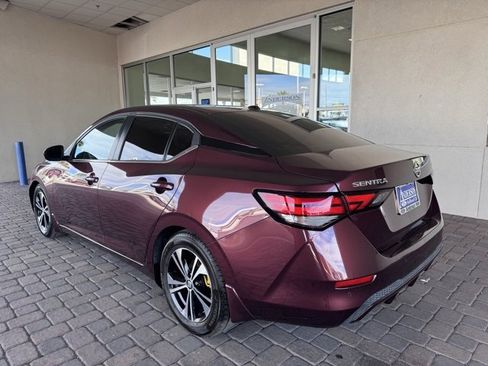 Used 2021 Nissan Sentra SV image 3