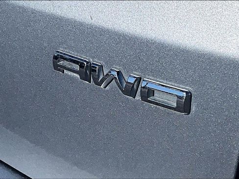 Used 2024 Ford Escape ST-Line image 9