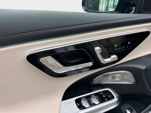 New 2026 Mercedes-Benz E 450 E 450 4MATIC Sedan image 17