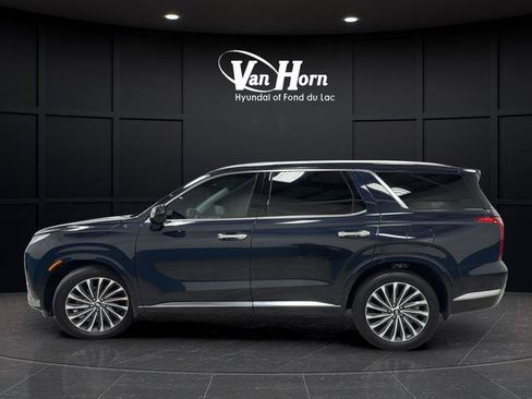 Used 2025 Hyundai Palisade Calligraphy image 4