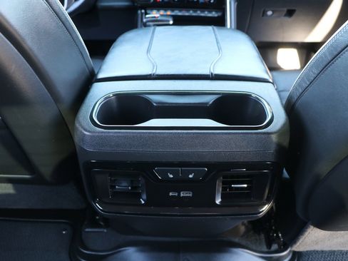 Used 2024 GMC Sierra 1500 AT4X image 35