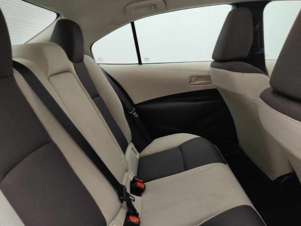 Used 2025 Toyota Corolla LE FWD image 19