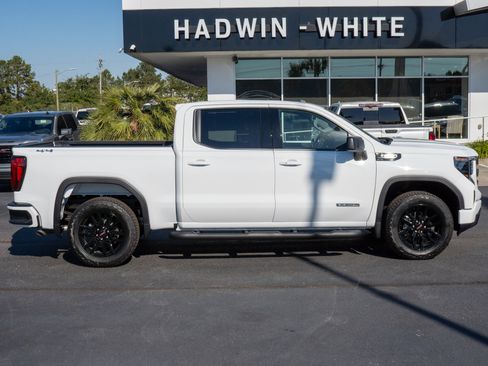 New 2026 GMC Sierra 1500 Elevation image 2