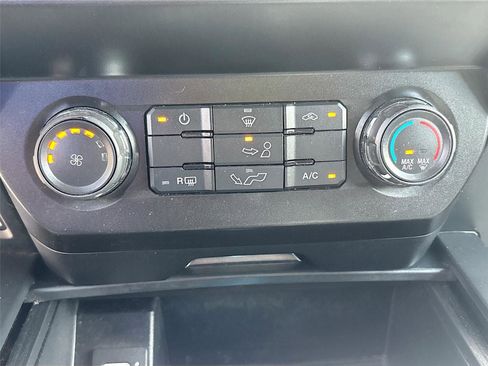 Used 2019 Ford F150 XL w/ Equipment Group 101A Mid image 15