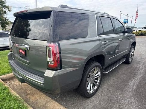 Used 2017 GMC Yukon Denali w/ Open Road Package AWD/4WD image 5