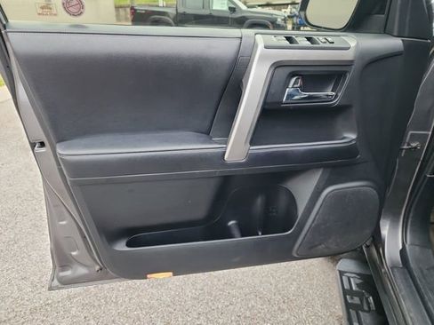 Used 2019 Toyota 4Runner SR5 image 10