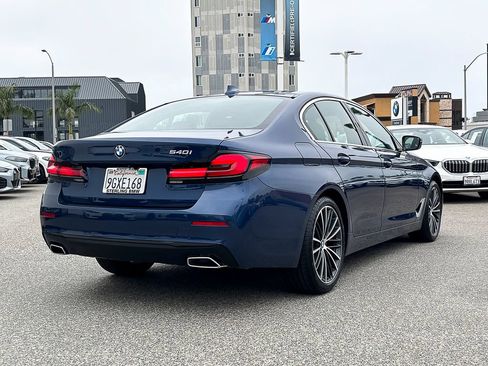 Used 2023 BMW 540i w/ Premium Package RWD image 7