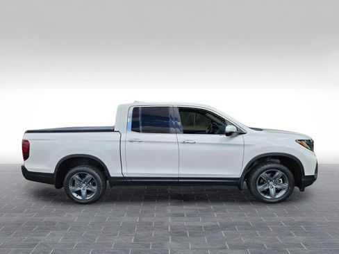 Used 2023 Honda Ridgeline RTL-E image 4