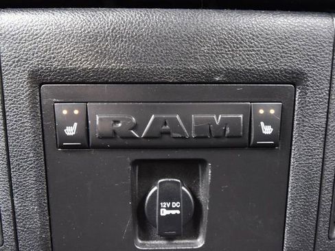 Used 2016 RAM 1500 Laramie w/ Convenience Group image 36