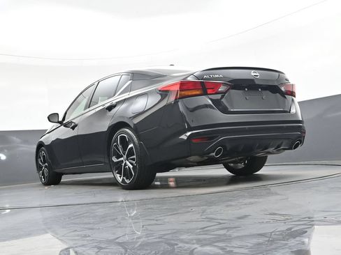 Certified 2025 Nissan Altima 2.5 SR FWD image 47