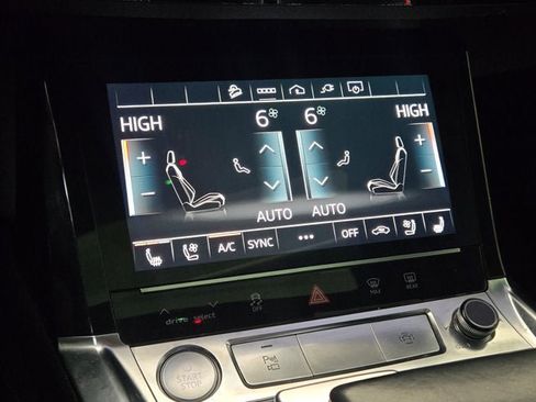Used 2022 Audi e-tron Premium Plus w/ Premium Plus Package image 25