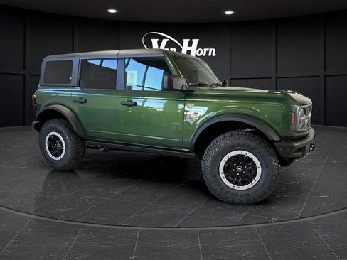 New 2025 Ford Bronco Badlands w/ Sasquatch Package image 1