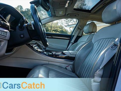 Used 2019 Genesis G90 5.0 Ultimate image 19