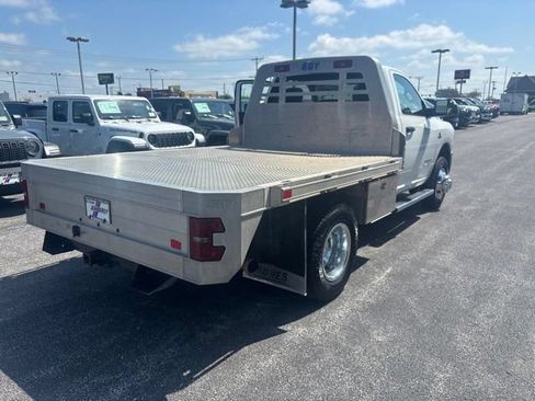 Used 2019 RAM 3500 Tradesman AWD/4WD image 16