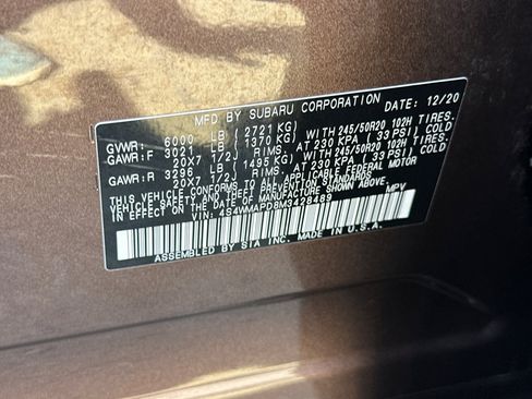 Used 2021 Subaru Ascent Limited w/ Technology Package AWD/4WD image 30