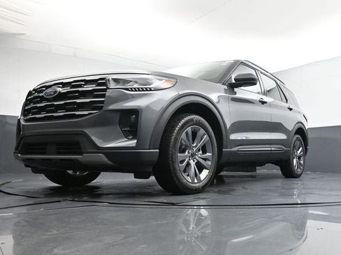 New 2026 Ford Explorer Active w/ Active Comfort Package image 26