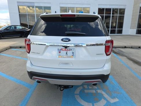 Used 2017 Ford Explorer Limited image 7