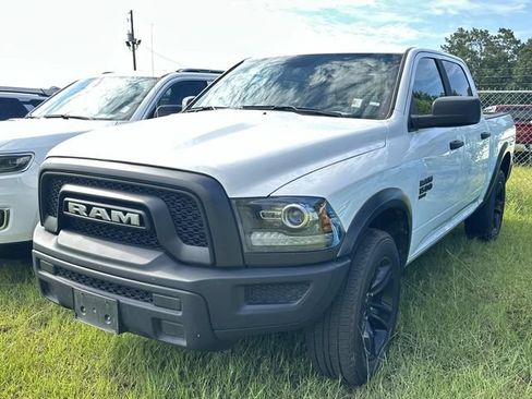 Used 2024 RAM 1500 Warlock AWD/4WD image 4