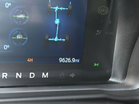 Used 2024 Ford Bronco Badlands image 30