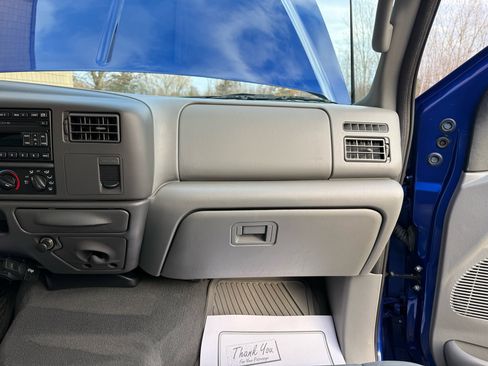 Used 2003 Ford F250 Lariat image 55