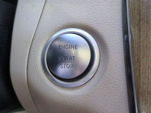 Used 2019 Mercedes-Benz GLC 300 image 27