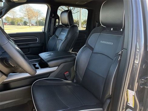 Used 2025 RAM 2500 Laramie image 27