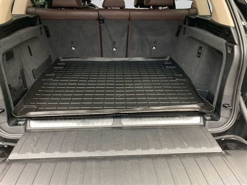 Used 2016 BMW X5 xDrive40e image 13