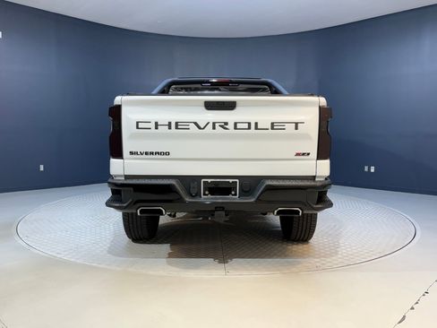 Used 2019 Chevrolet Silverado 1500 Custom Trail Boss image 10