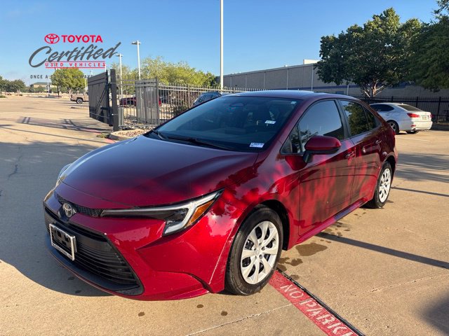 Used 2023 Toyota Corolla LE FWD image 1