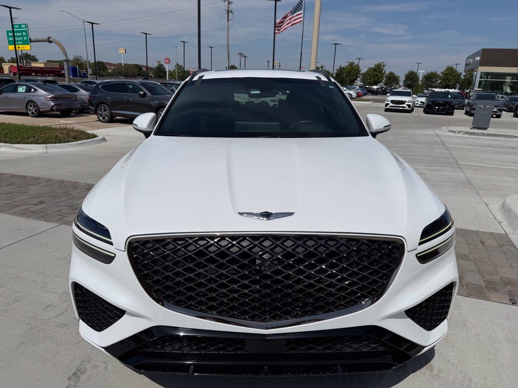 Used 2022 Genesis GV70 3.5T Sport w/ Sport Prestige Package AWD/4WD image 7