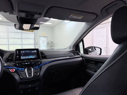 Used 2023 Honda Odyssey Elite image 30