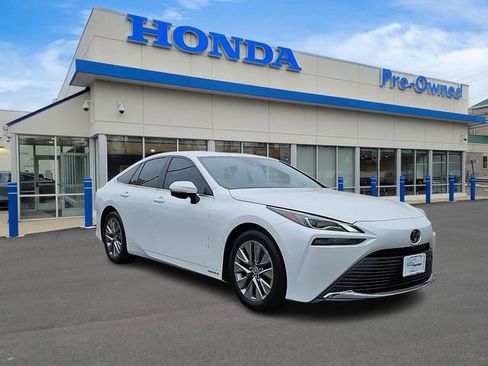 Used 2023 Toyota Mirai XLE w/ Advanced Technology Package image 3