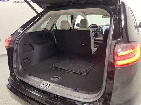 Used 2024 Ford Edge Titanium w/ Titanium Elite Package image 27