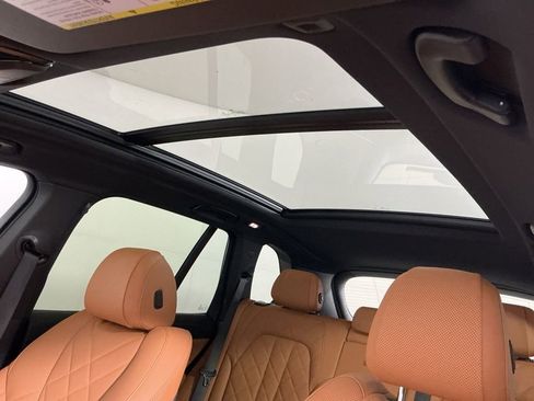 Certified 2026 BMW X5 xDrive50e w/ M Sport Package AWD/4WD image 26