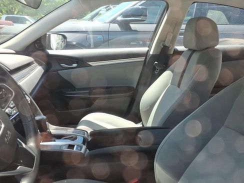 Used 2020 Honda Civic EX image 7